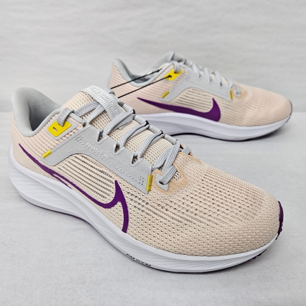Nike Air Zoom Pegasus 40 Running Shoe DV3854-800 Guava Ice Purple Women Size 7.5